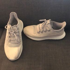 Adidas running/fashion shoes